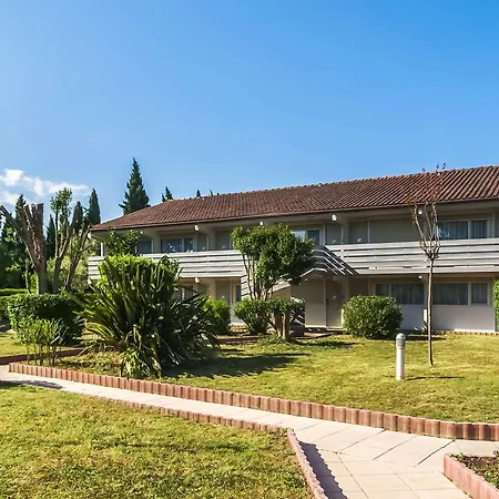 Hotel Campanile Nîmes Sud - 3*
