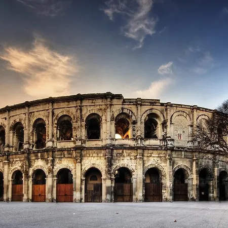 Campanile Nîmes Sud - 3*