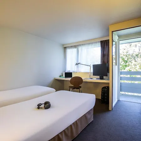 Hotel Campanile Nîmes Sud -