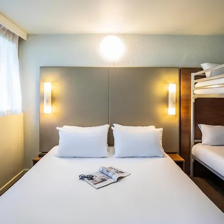 Hotel Campanile Nîmes Sud -