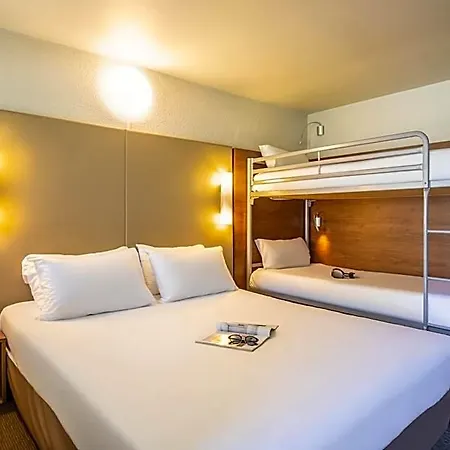 Campanile Nimes Sud - Hotel Caissargues