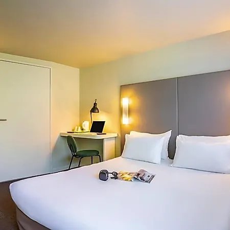 Campanile Nimes Sud - 3* Caissargues