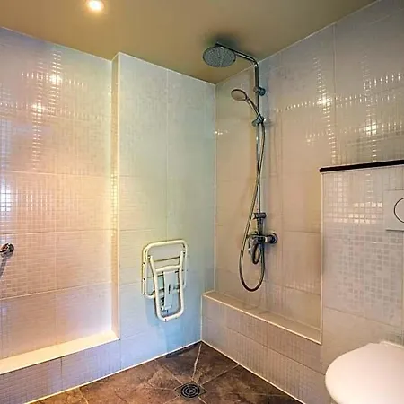 Campanile Nimes Sud -