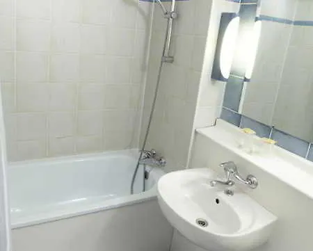 Hotel Campanile Nîmes Sud - Caissargues