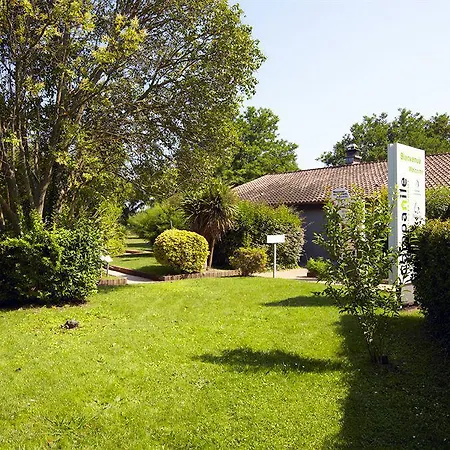 Hotel Campanile Nîmes Sud - 3*